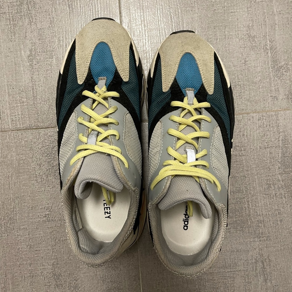 Yeezy shoes